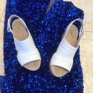 Retl$80 7.5 Clarks comfortable White Women's Slingback Sandals